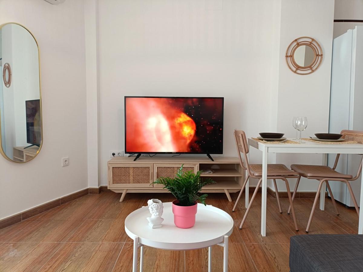 Happy Street Appartement *