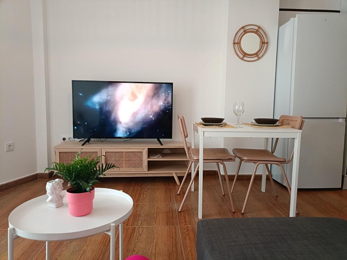 Happy Street Appartement *